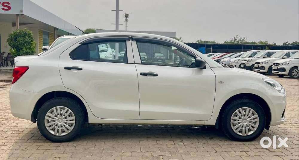Maruti Suzuki Dzire 1.2 Vxi Cng, 2024, Cng & Hybrids