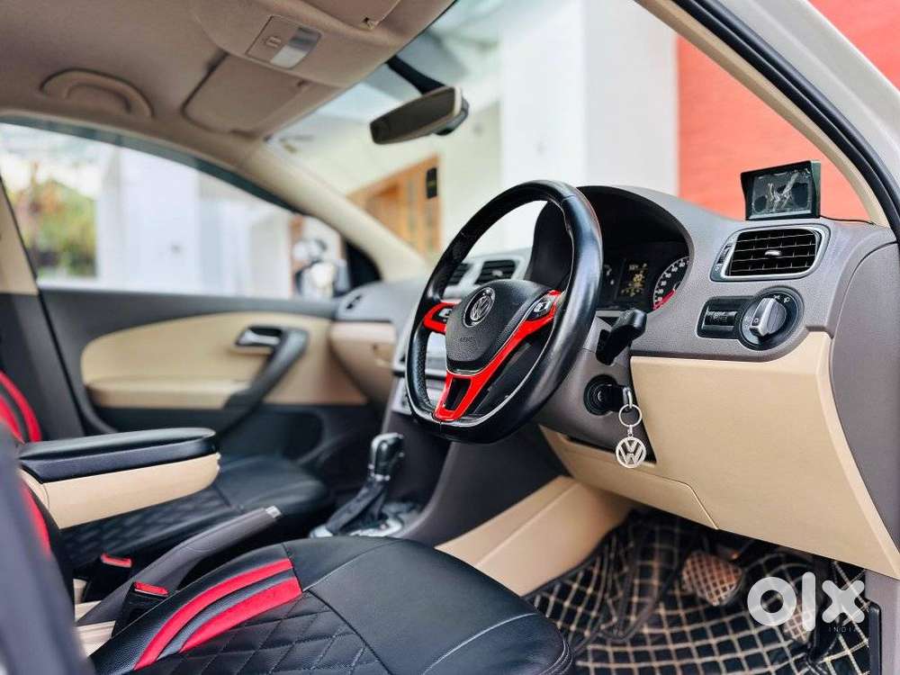 Volkswagen Vento 1.2 Tsi Highline At, 2016, Petrol