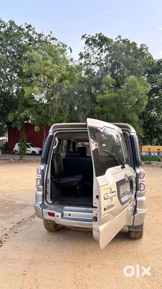 Mahindra Scorpio 1.99 S10, 2015, Diesel