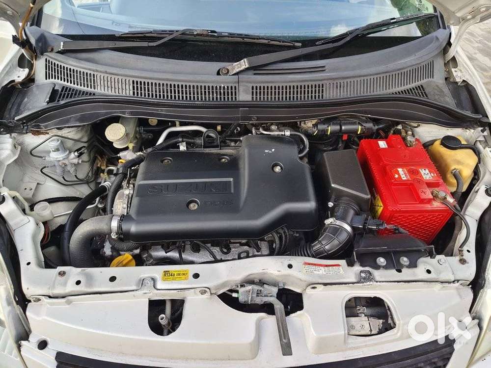 Maruti Suzuki Swift Dzire Vdi At, 2010, Diesel