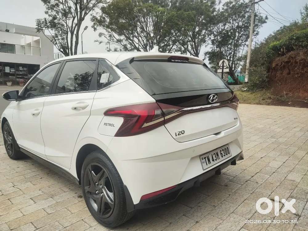 Hyundai New I20 Ivt 2022 Petrol 18327 Km Driven For Sale