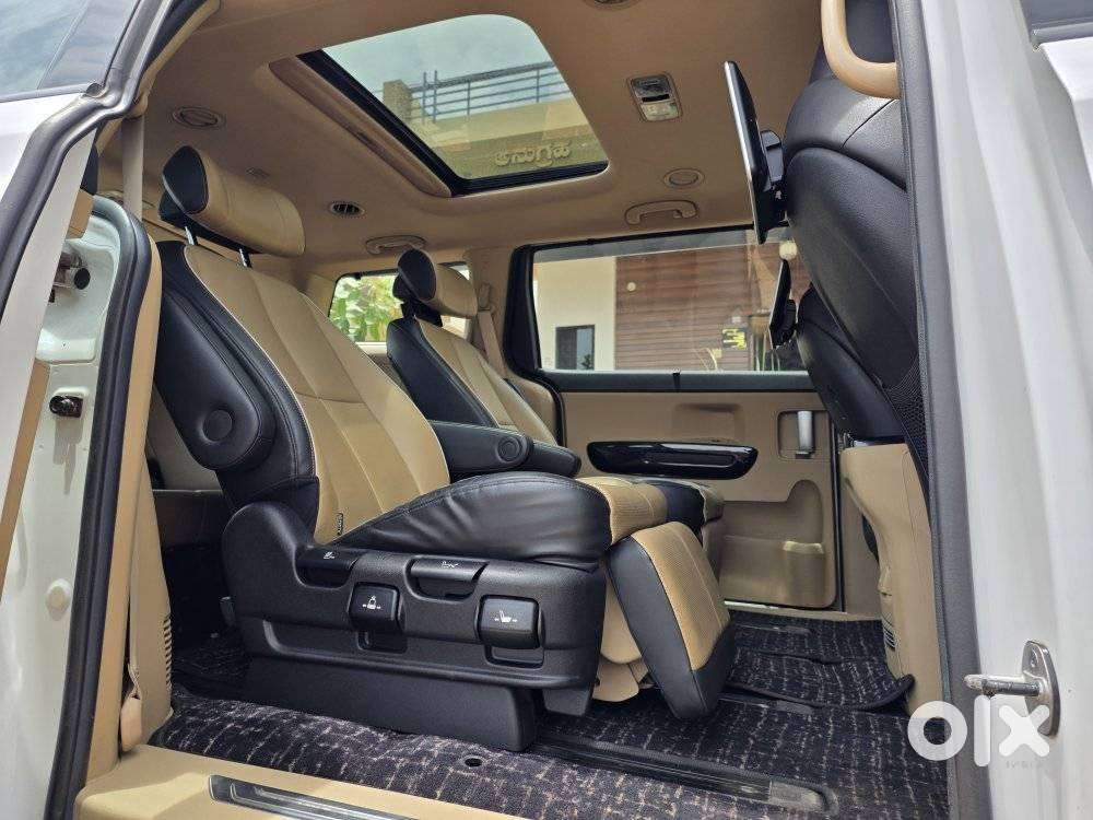Kia Carnival Limousine Plus 7 Str, 2020, Diesel