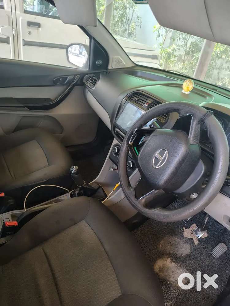 Tata Tiago 2018 Variant Xm
