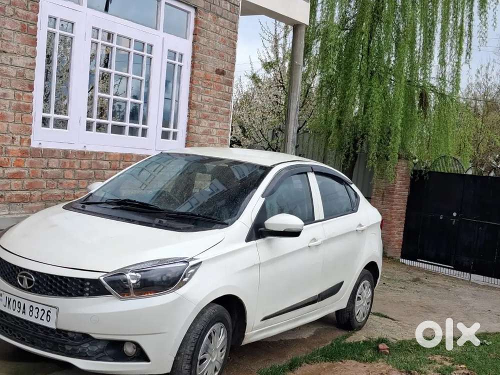 Tata Tigor 2017 Petrol Manual