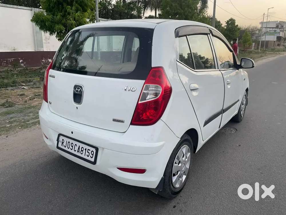 I10 Megna Petrol + Lpg