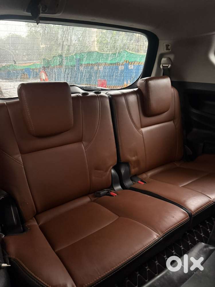 Toyota Innova Crysta 2.8 Gx At 8 Seater, 2018, Diesel