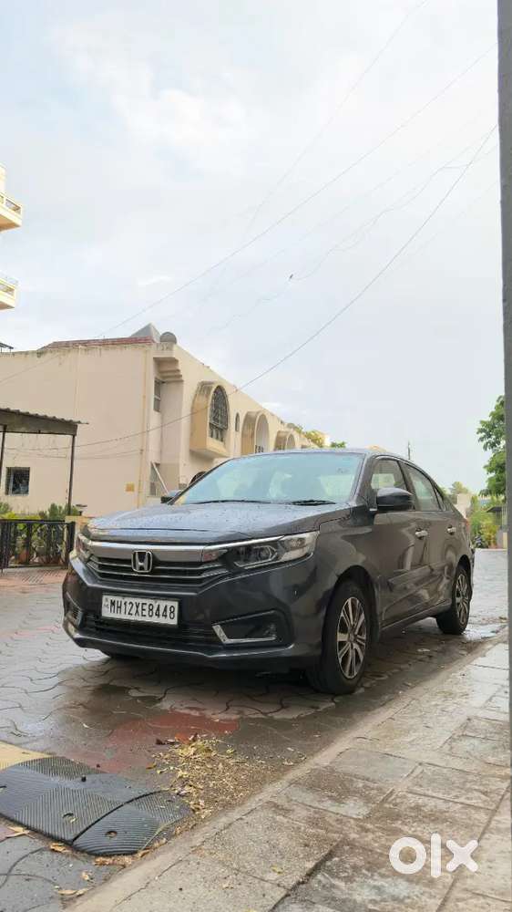 Honda Amaze 2024 Petrol 9852 Km Driven Top Model Good Coundition