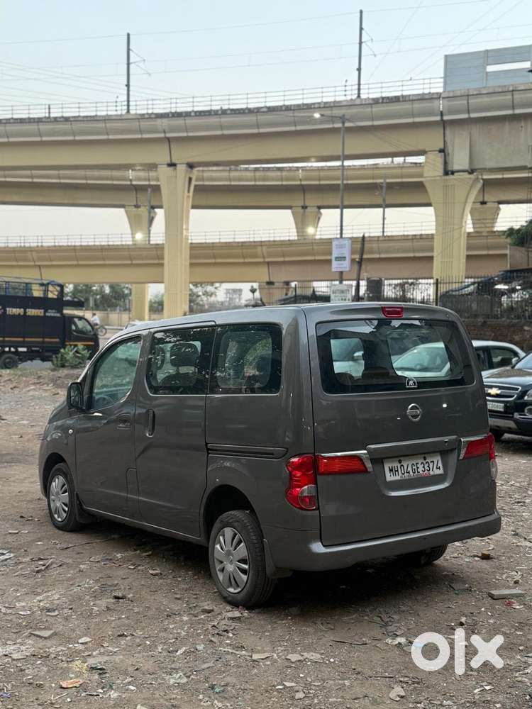 Nissan Evalia Xe Plus, 2013, Diesel