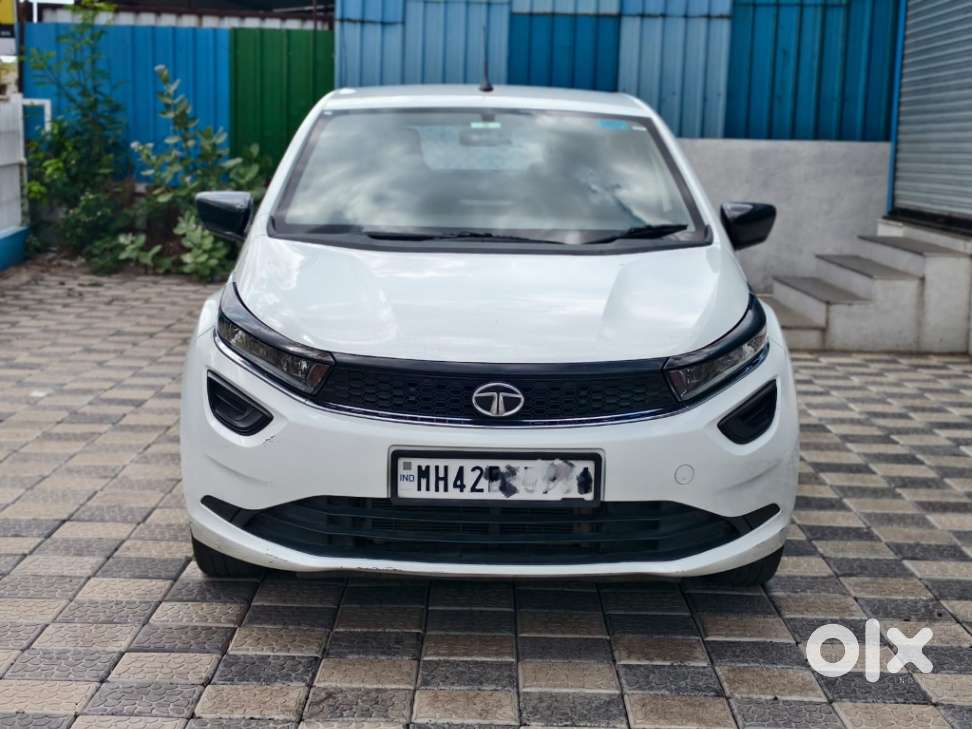 Tata Altroz Xm Plus Petrol, 2022, Petrol