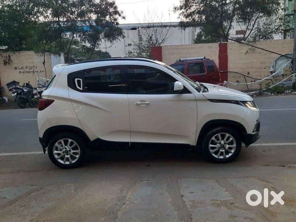 Mahindra Kuv 100 Mfalcon G80 K8 Dual Tone, 2018, Petrol