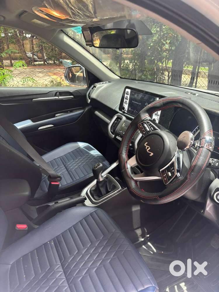 Kia Sonet Petrol Automatic 2025