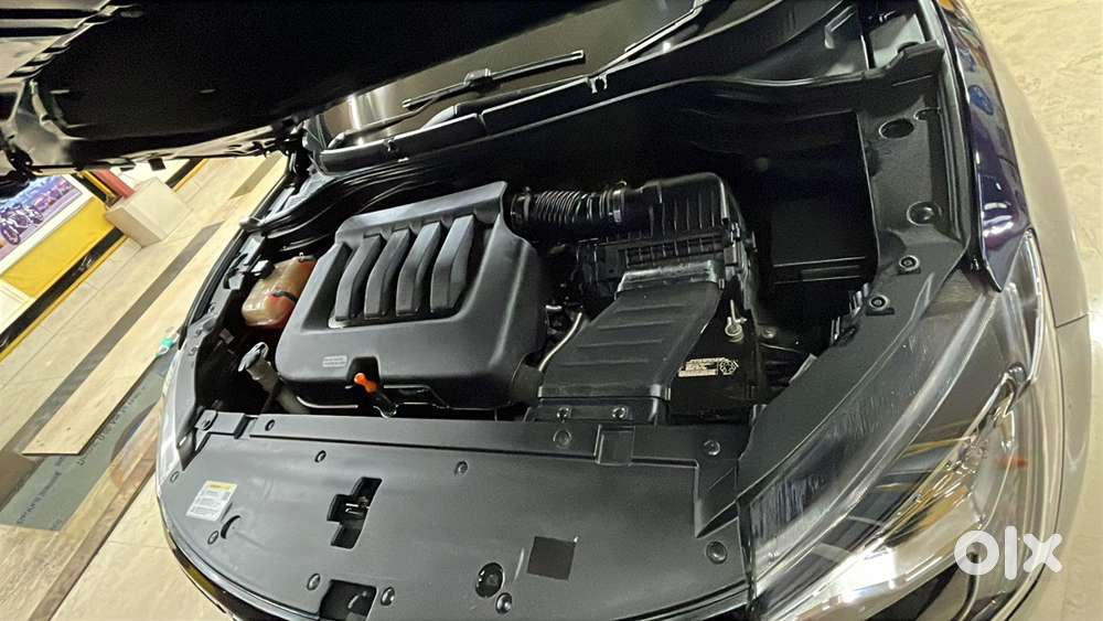 Mahindra Xuv700 Petrol 2021