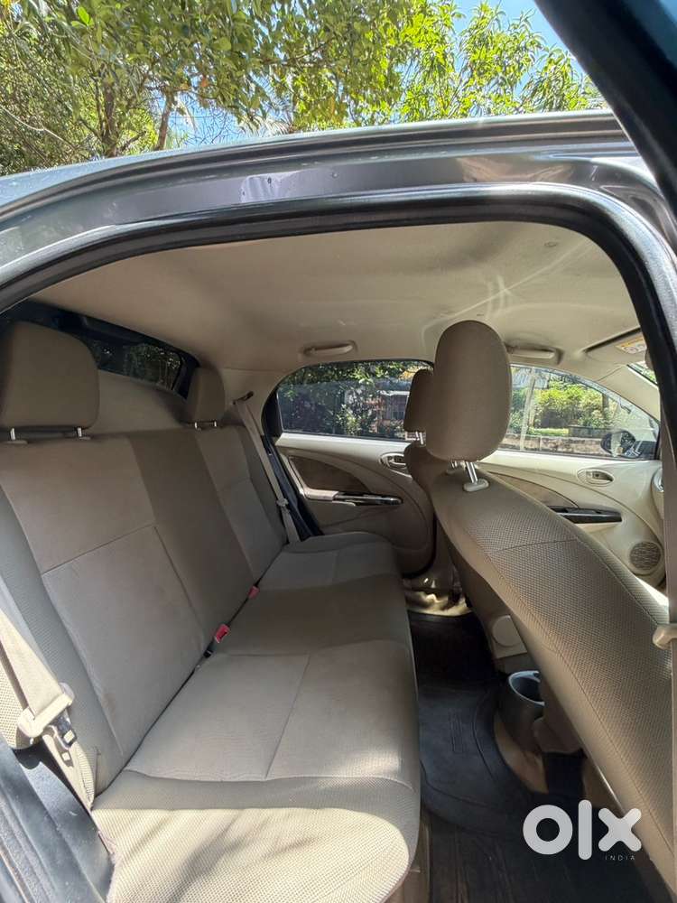 Toyota Etios Liva Petrol 2016