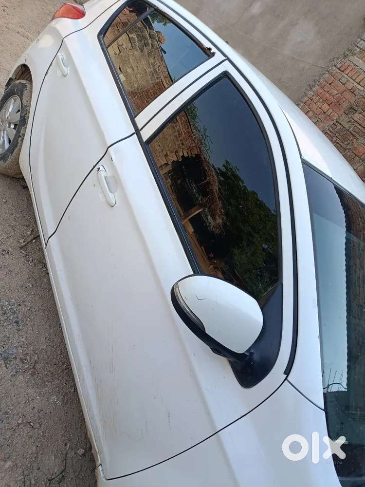 Hyundai I20 Sportz 2012