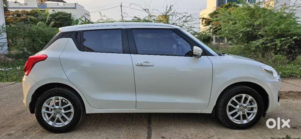 Maruti Suzuki Swift 2024 Petrol Well Maintained