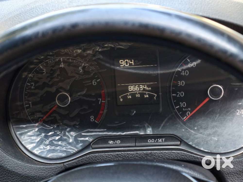 Volkswagen Vento Sport 1.2 Tsi At, 2016, Petrol