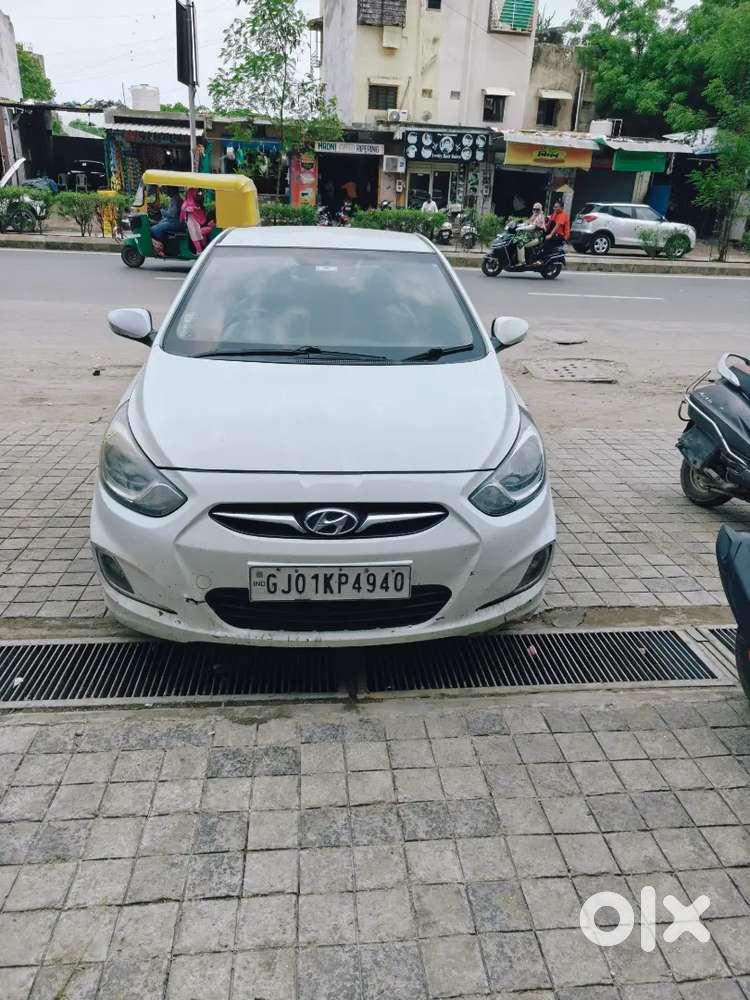 Hyundai Verna Diesel Automatic 2013