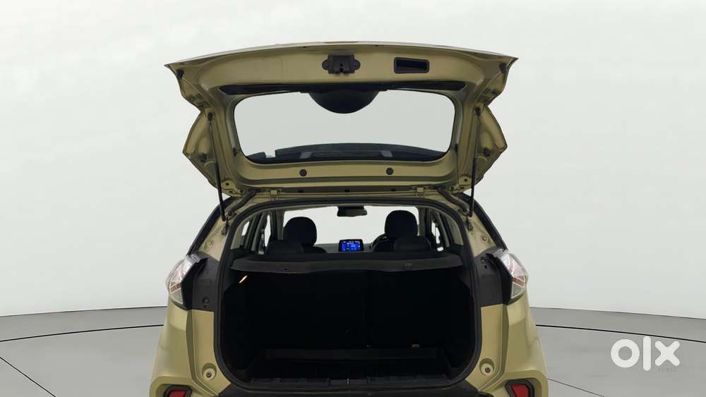 Tata Nexon 1.2 Revotron Xz Plus Premium, 2022, Petrol