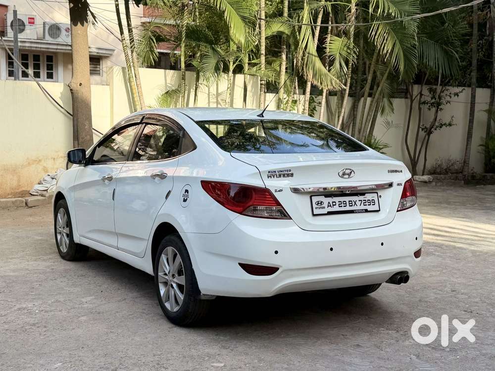 Hyundai Verna 1.6 Sx Crdi, 2013, Diesel