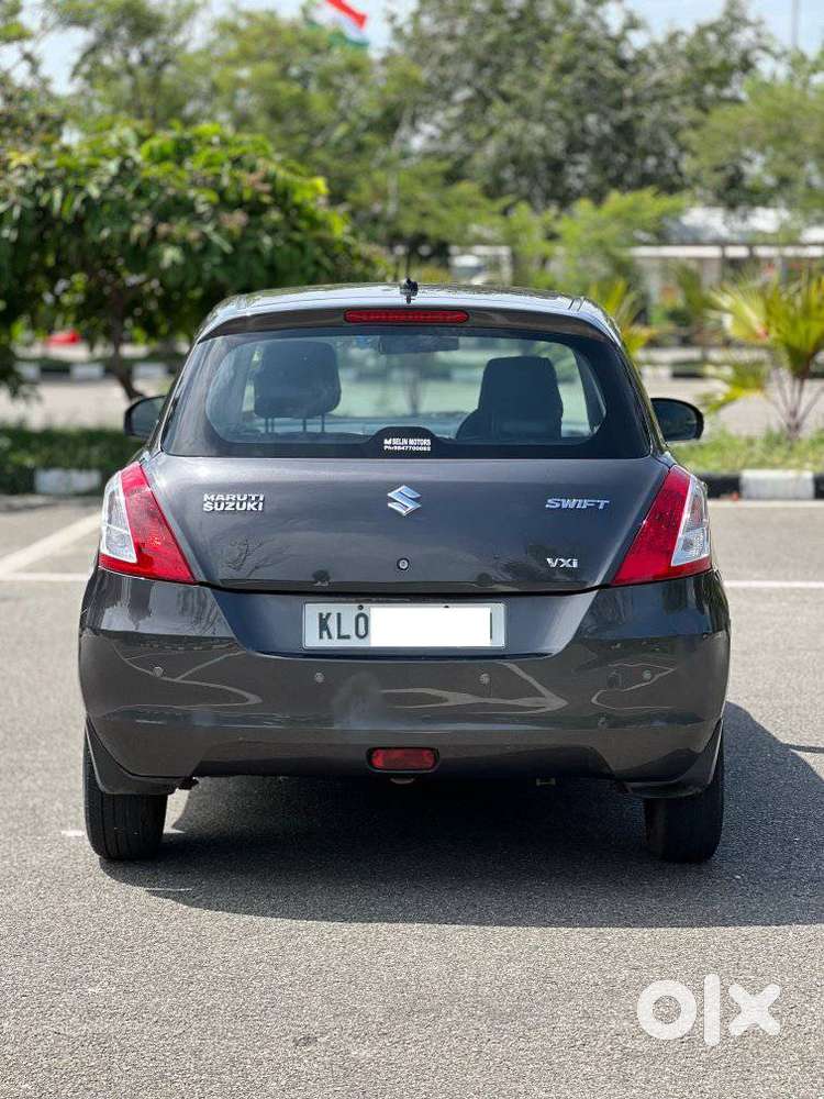 Maruti Suzuki Swift Vxi, 2015, Petrol