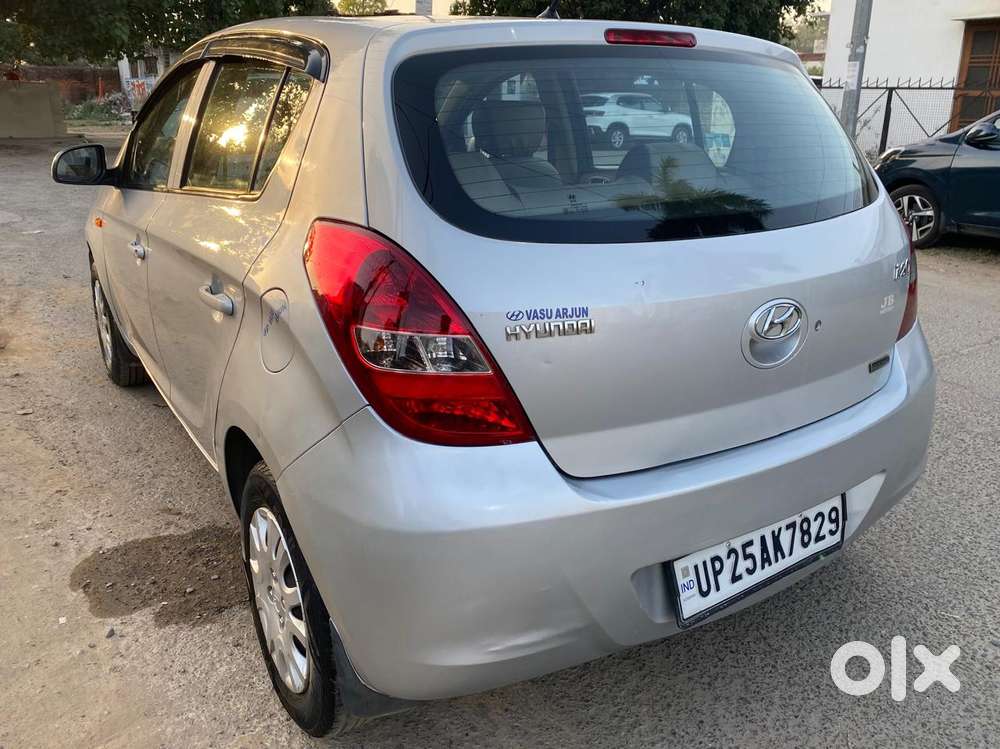 Hyundai I20 Magna 1.2 Mt, 2011, Petrol