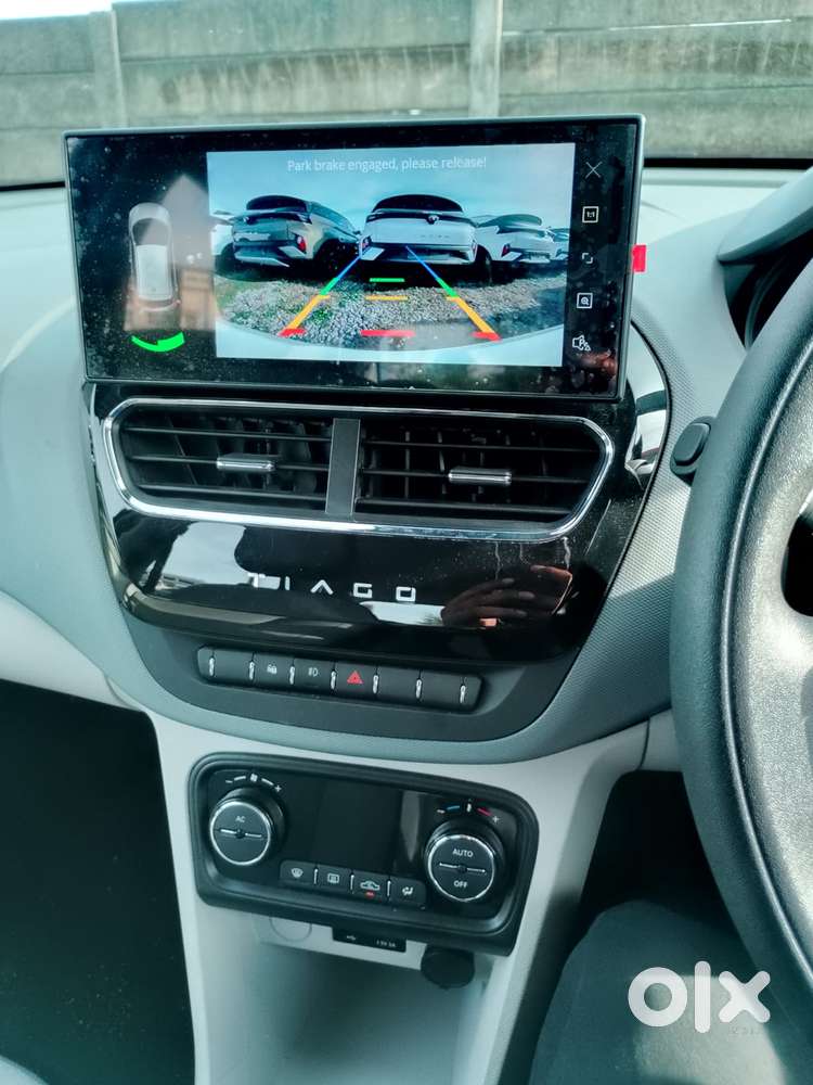 Tata Tiago Xz Plus Dual Tone, 2025, Petrol