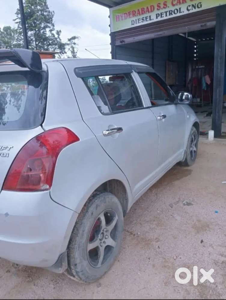 Maruti Suzuki Swift 2010