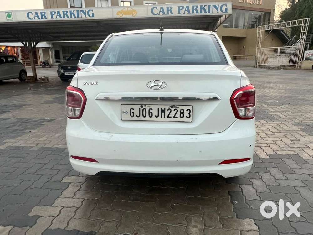 Hyundai Car 2015 Petrol Good Condition