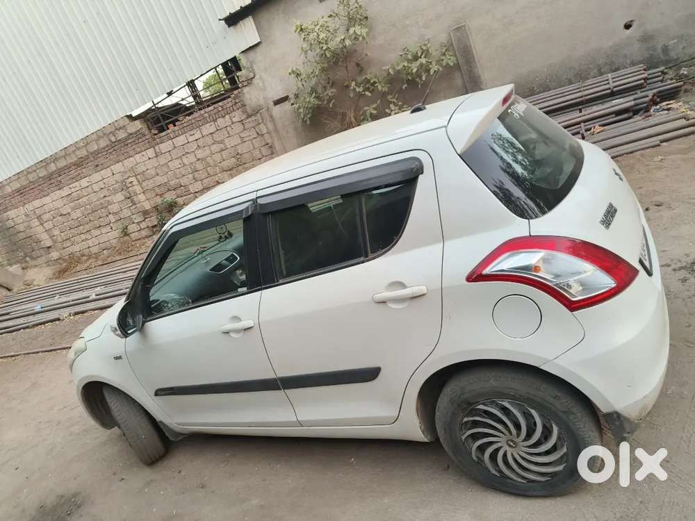 Maruti Suzuki Swift 2014 Diesel 105000 Km Driven