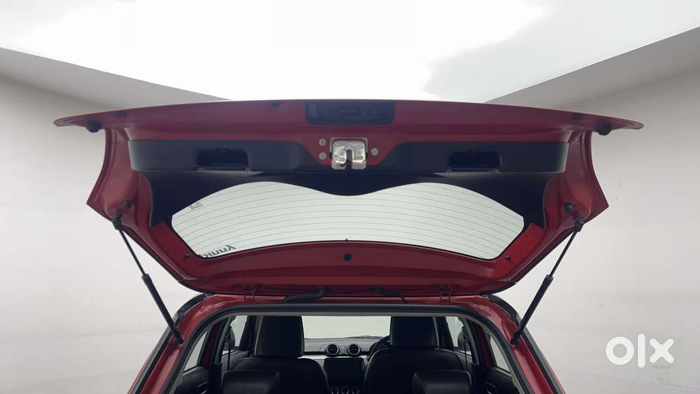 Maruti Suzuki Swift Zxi Plus Amt Dual Tone, 2021, Petrol