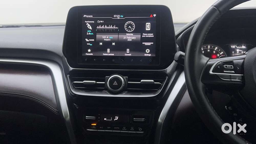 Maruti Suzuki Grand Vitara 1.5 Alpha Smart Hybrid At, 2022, Petrol