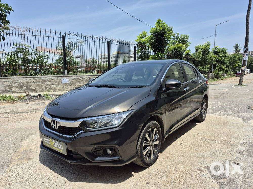 Honda City I-vtec V, 2017, Petrol