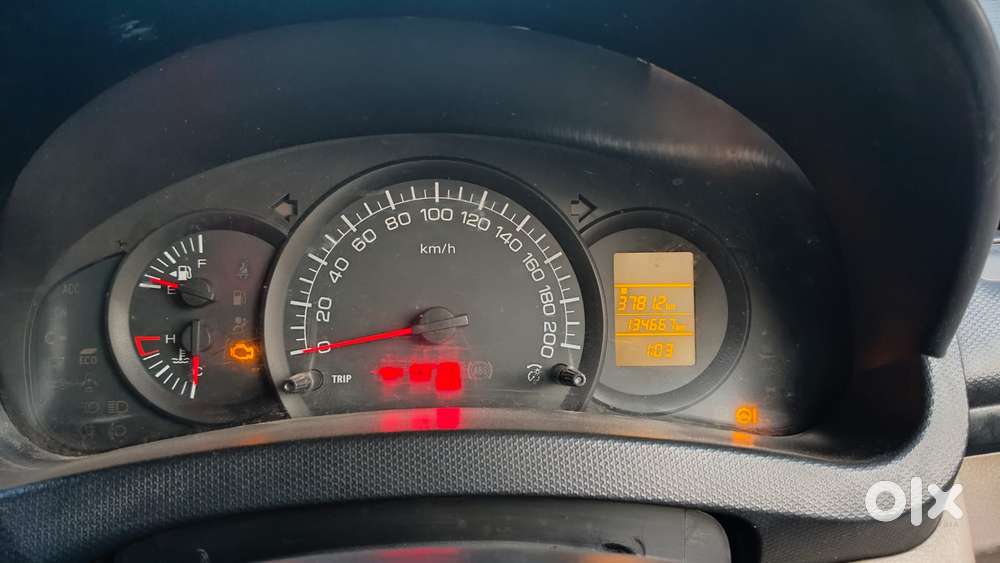 Maruti Suzuki Swift Dzire Ldi (o), 2015, Diesel