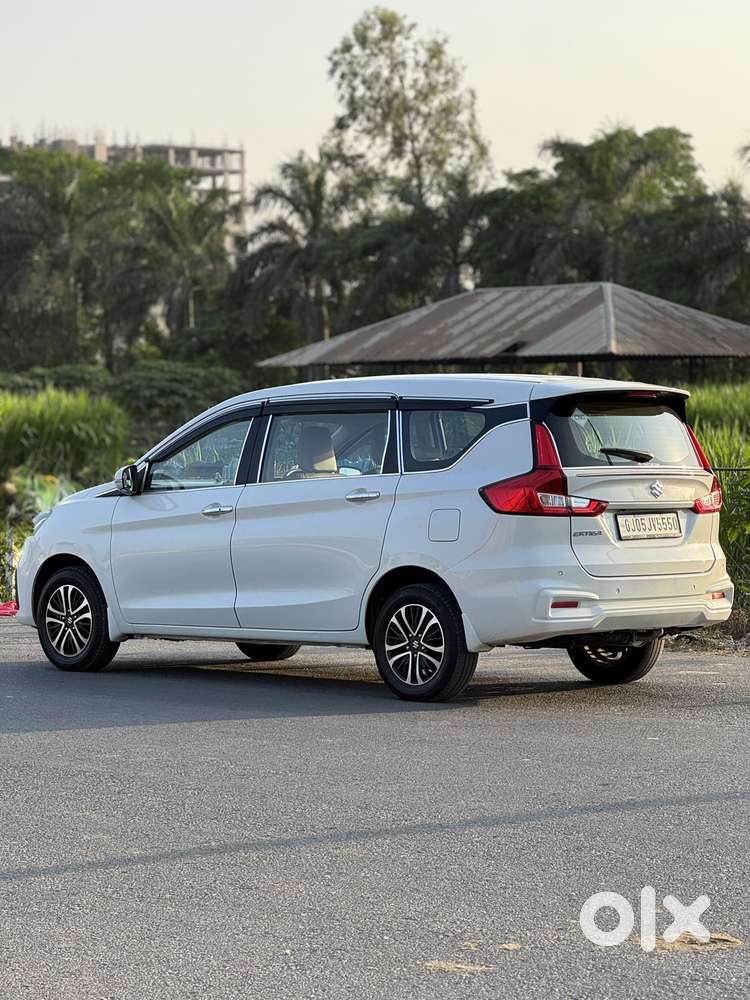 Maruti Suzuki Ertiga 1.5 Zxi, 2025, Cng & Hybrids