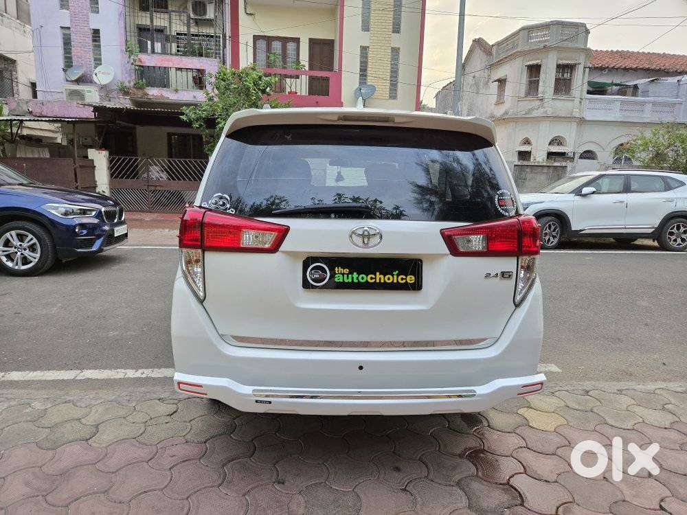 Toyota Innova Crysta 2.4 Gx Mt 8s, 2020, Diesel