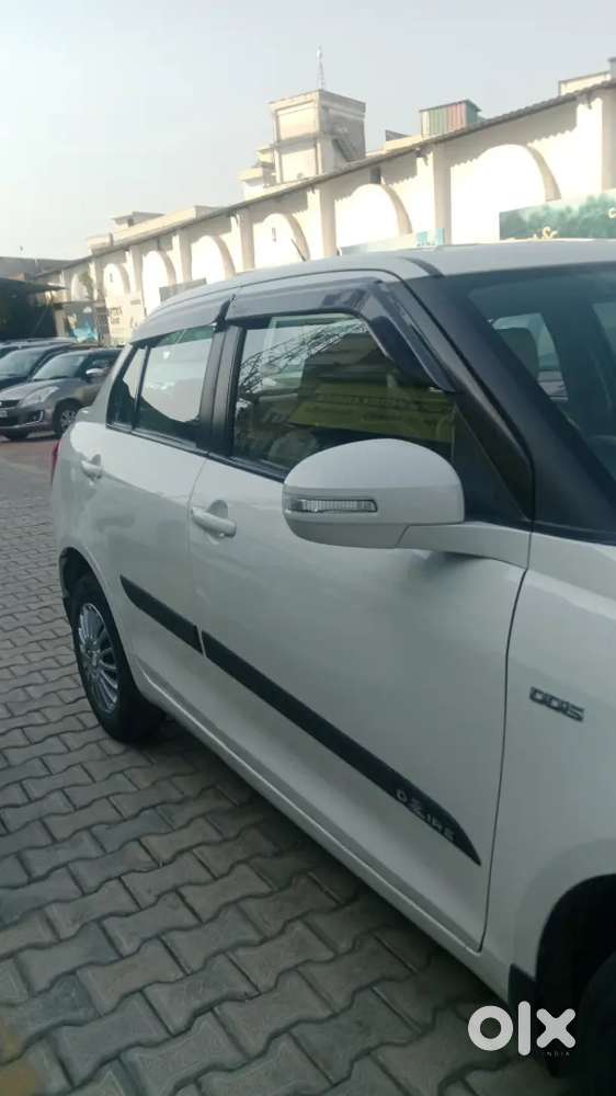 Maruti Suzuki Swift Dzire 2013 Diesel 51000 Km Driven