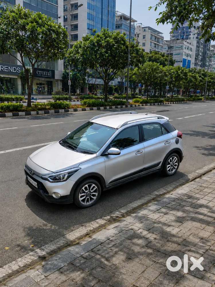 I20 Active Silky Silver
