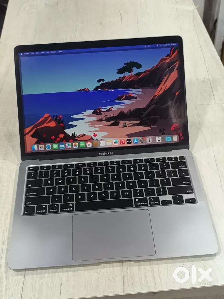 Macbook air 2020 i7 8gb 256 ssd laptop