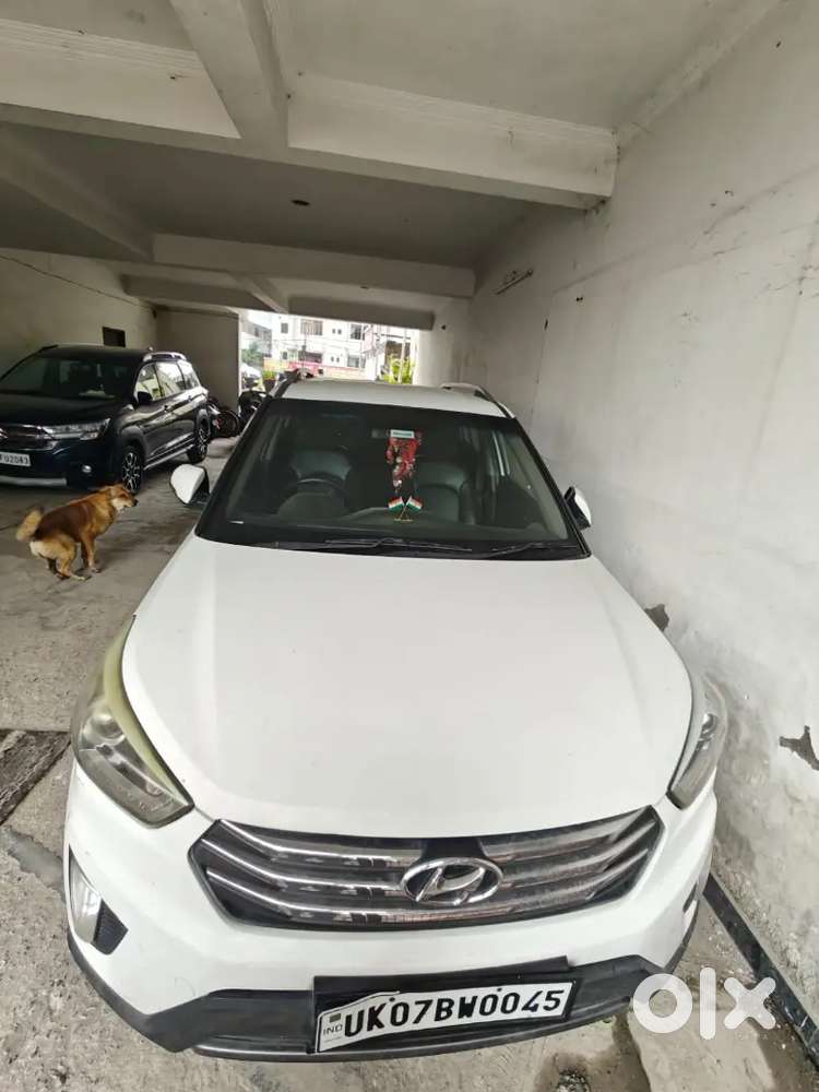 Creta White Top Model Automatic