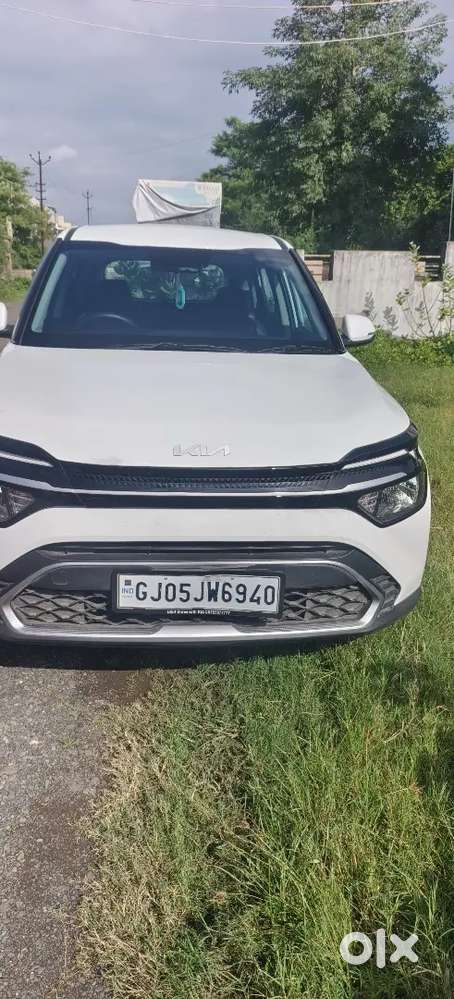 Kia Carens Premium 7 Manual 2026