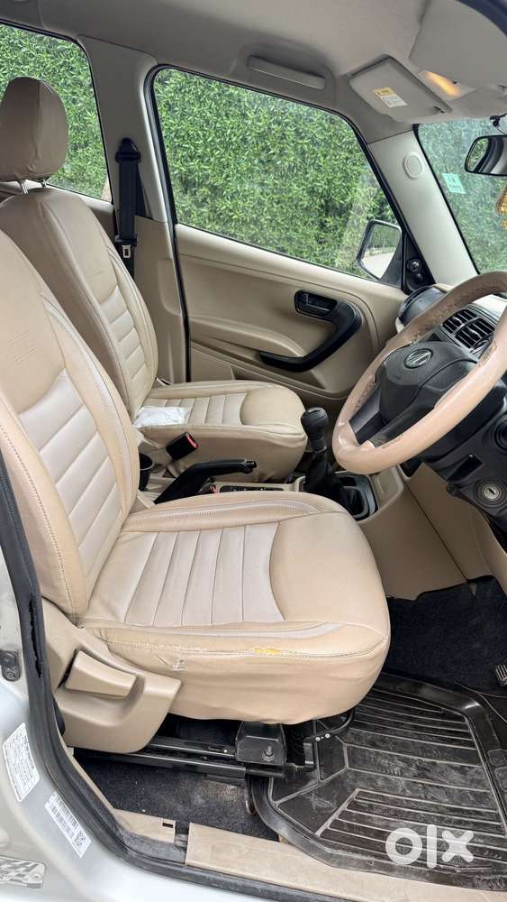 Mahindra Tuv 300 T4 Plus, 2018, Diesel