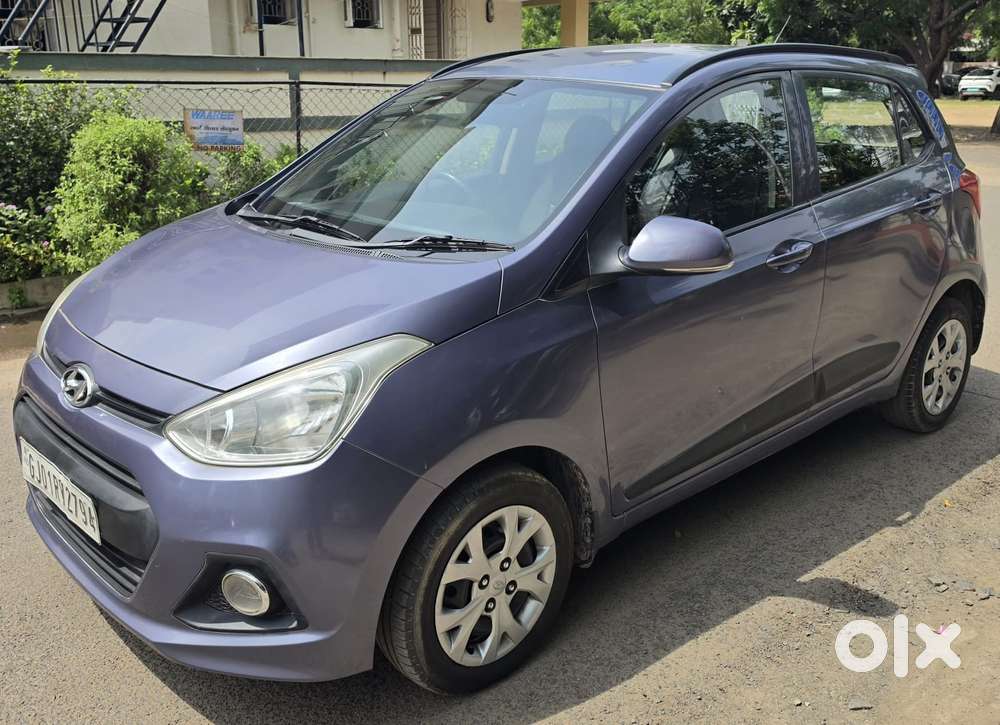 Hyundai Grand I10 Sportz, 2016, Petrol