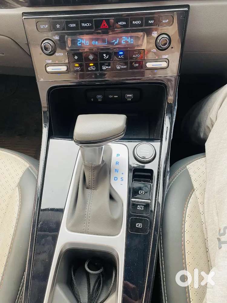 Hyundai Creta Sx Tech Ivt (petrol Automatic)