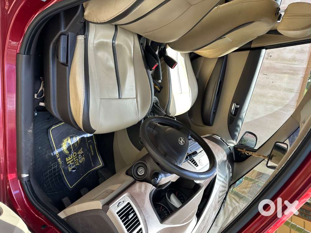 Hyundai I20 Car, 2010 Model, Magna, Tax Paid Up To 2030