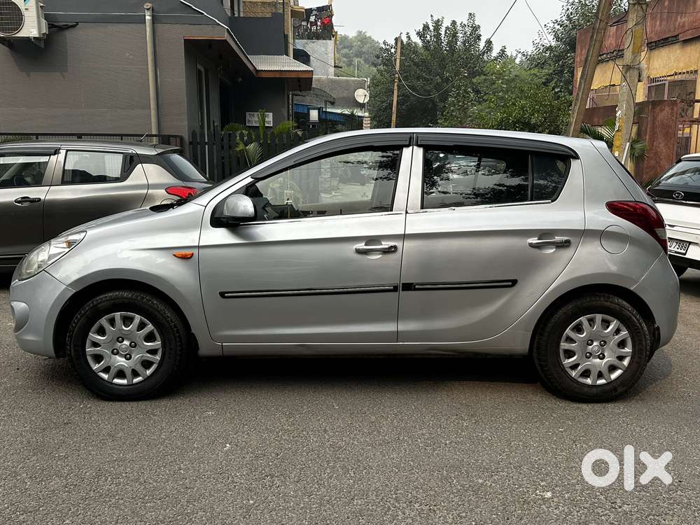 Hyundai I20 Magna 1.2 Vtvt, 2012, Petrol