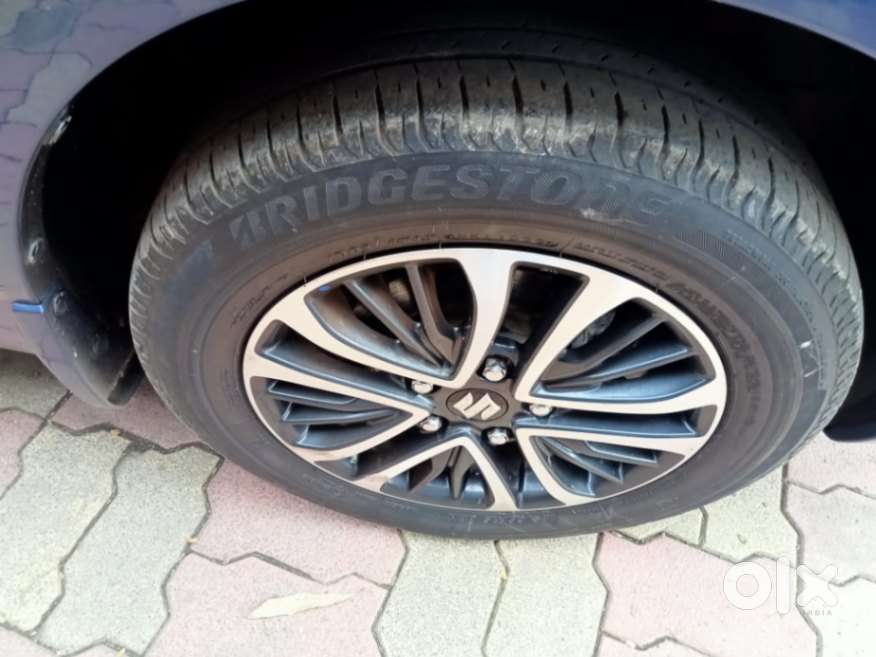 Maruti Suzuki Ertiga Zxi Shvs, 2022, Petrol