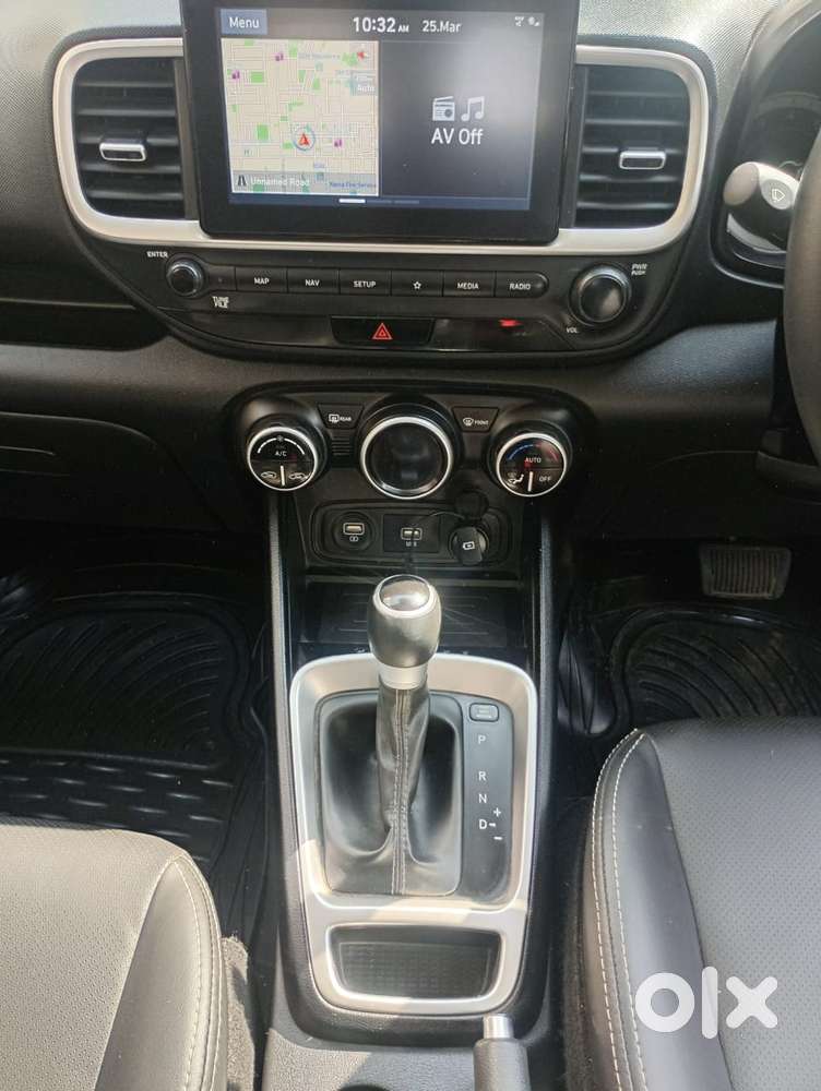 Hyundai Venue Sx Plus Turbo Dct, 2019, Petrol