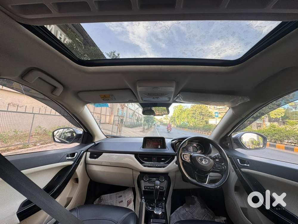 Tata Nexon 2022 Petrol, Less Driven, With Sunroof & Apple Carplay & Ap