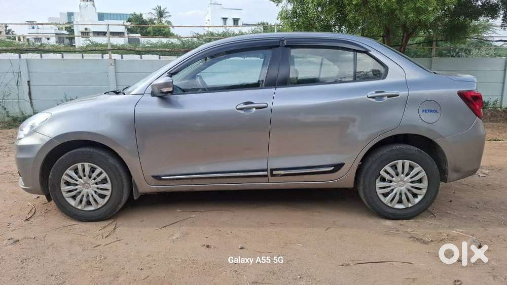 Maruti Suzuki Dzire 1.2 Vxi, 2022, Petrol