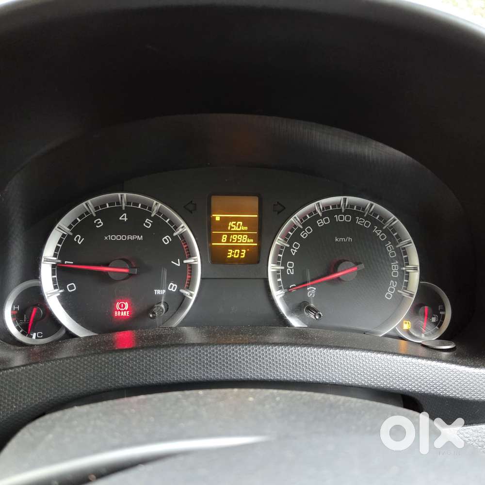 Maruti Suzuki Swift Vxi Abs Bsiv, 2013, Petrol